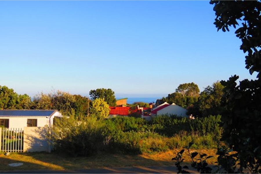 4 Bedroom Property for Sale in Palmiet Western Cape